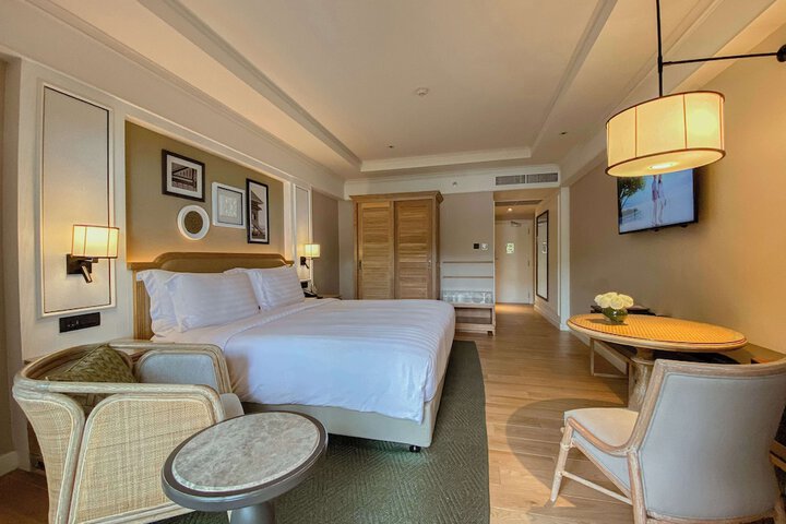 Room 21 of 173