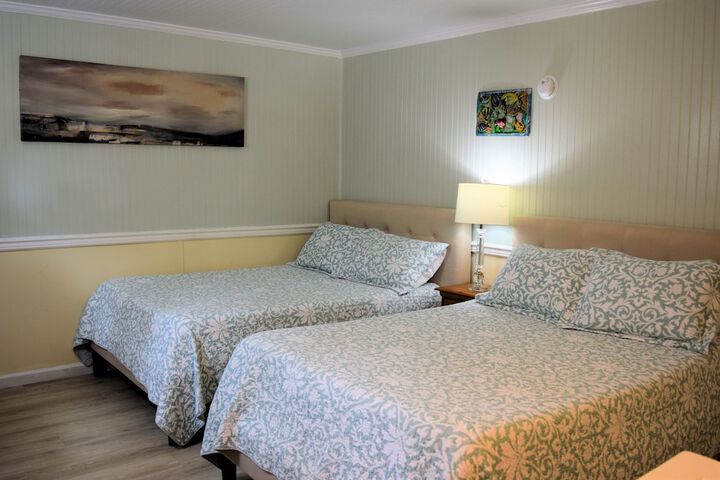 Room 28 of 309