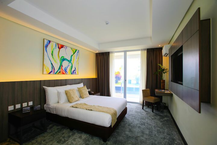 Room 4 of 31