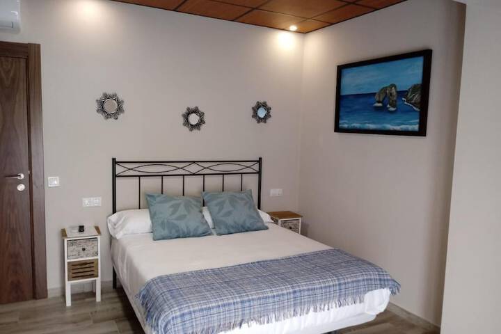 Room 8 of 44