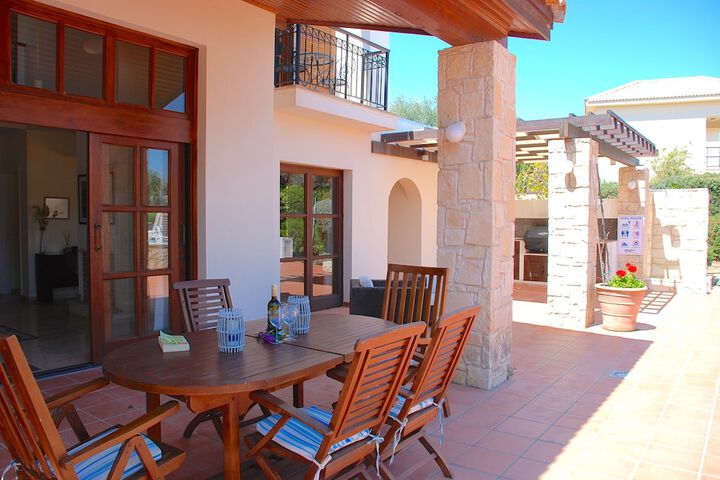 Terrace/Patio 20 of 29