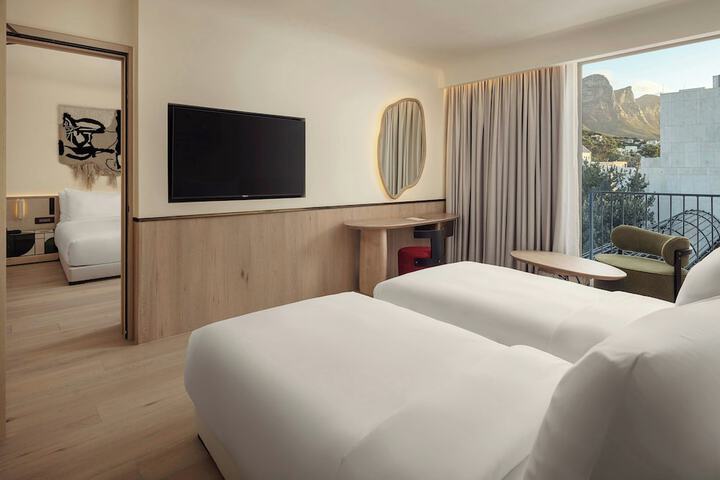 Room 16 of 75