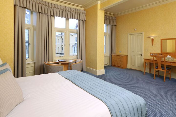 Room 59 of 110