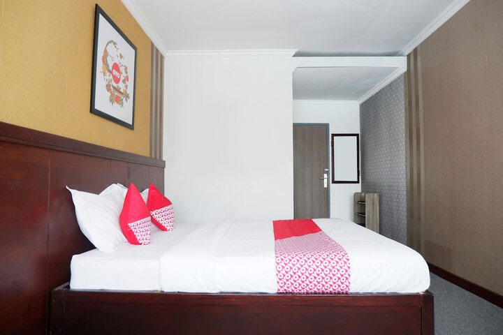 Room 5 of 50