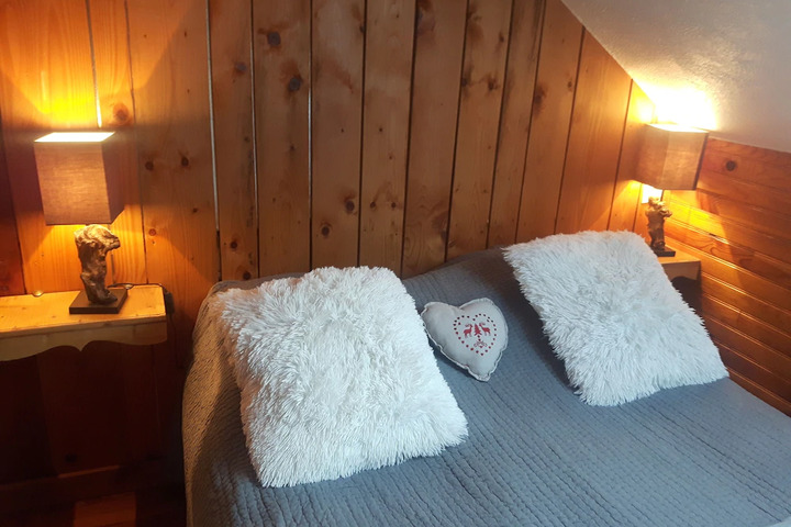 Room 5 of 5