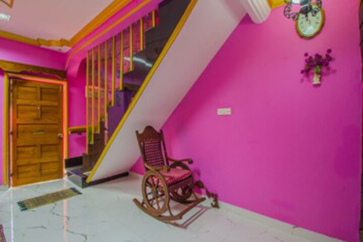 Room 7 of 24