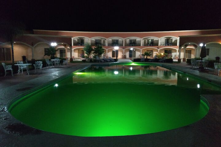 Pool 26 of 32