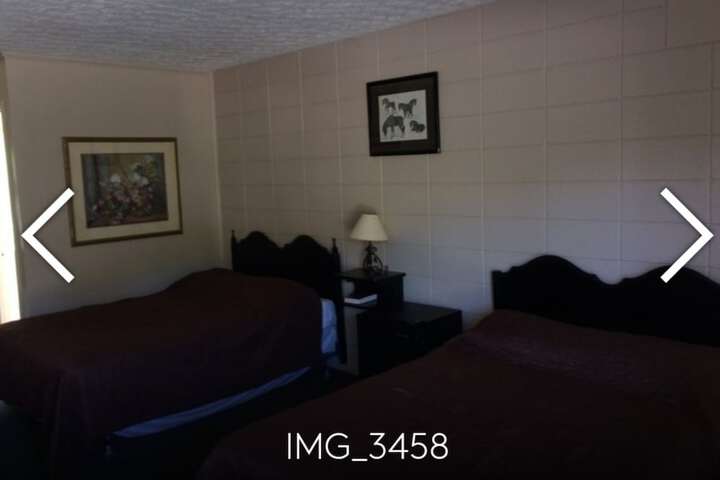 Room 4 of 28