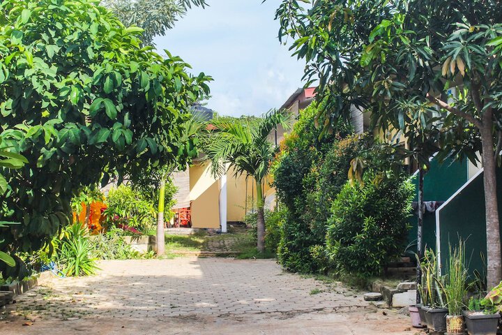 Photo of Hotel O We Bro Kost