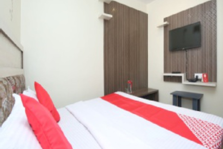 Room 284 of 407