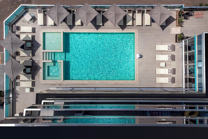 Pool 31 of 45
