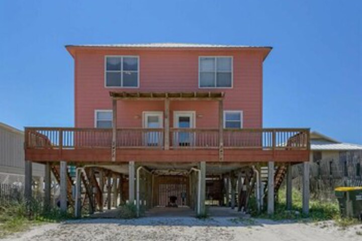 Hotel 11 of 27