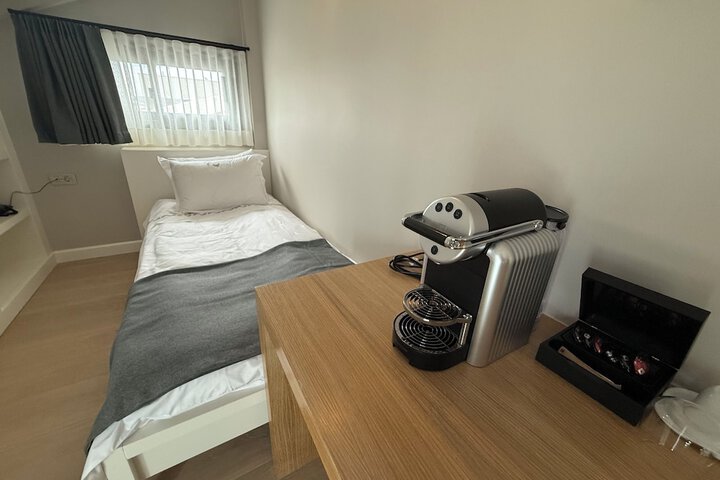Room 15 of 91