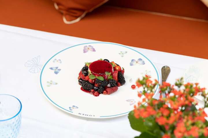 Dining 138 of 202