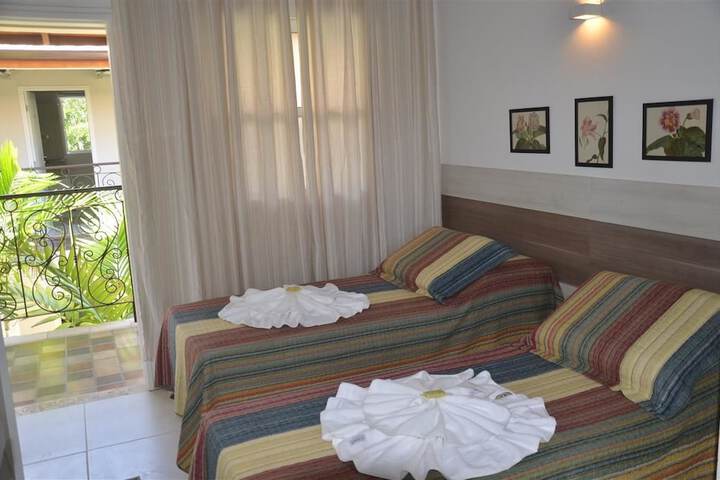 Room 3 of 78