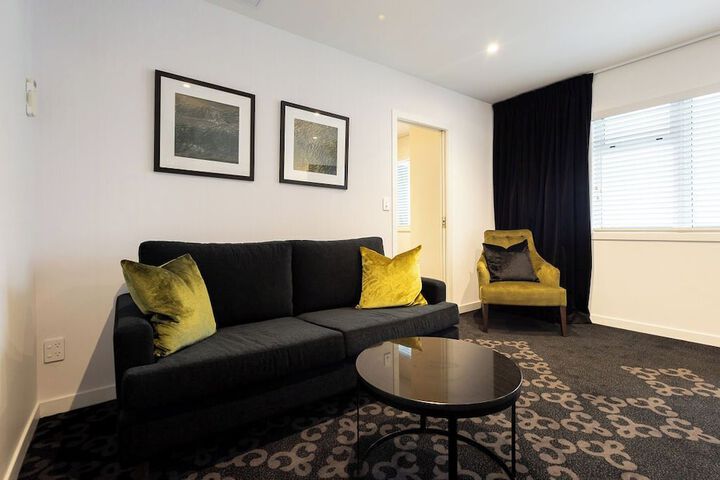 Room 34 of 67
