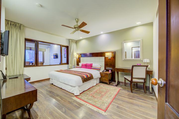 Room 15 of 78