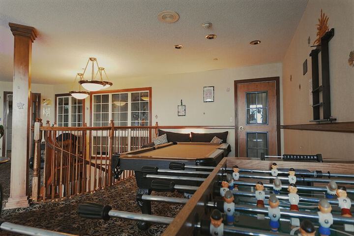 Game room