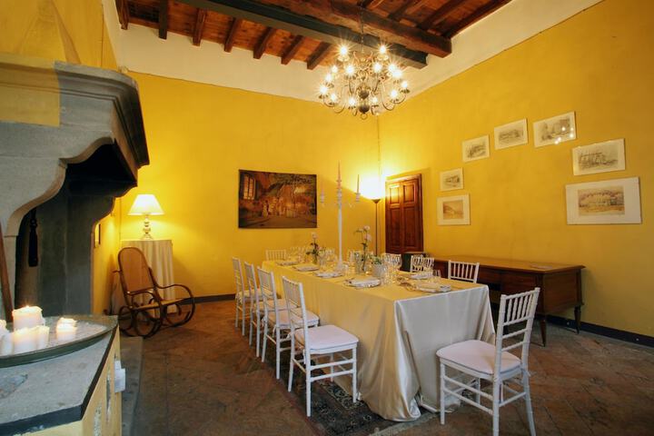 Dining Photos