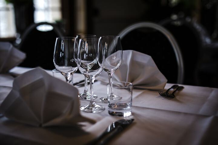 Dining 15 of 45