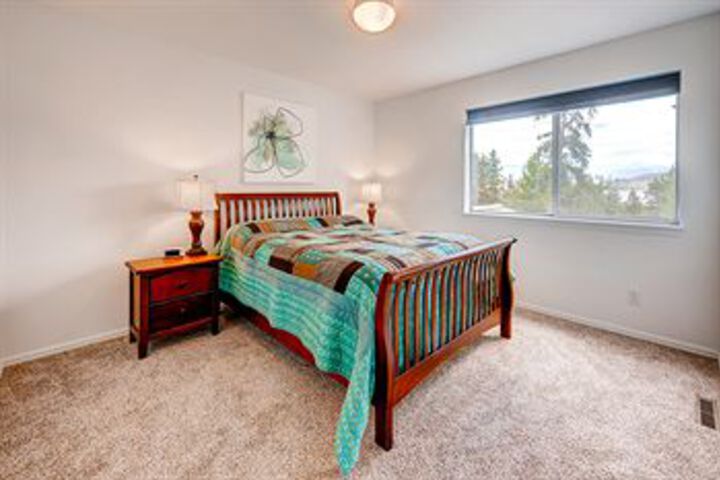 Room 152 of 434