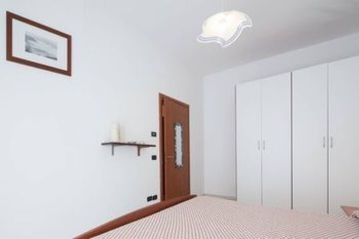 Room 43 of 96