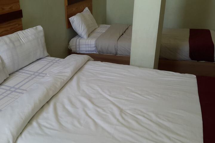 Room 15 of 30