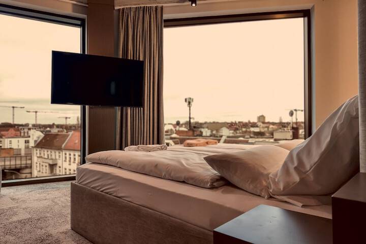 Room 20 of 116