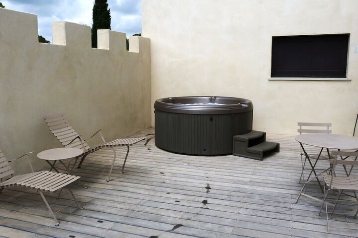 Terrace/Patio 35 of 62