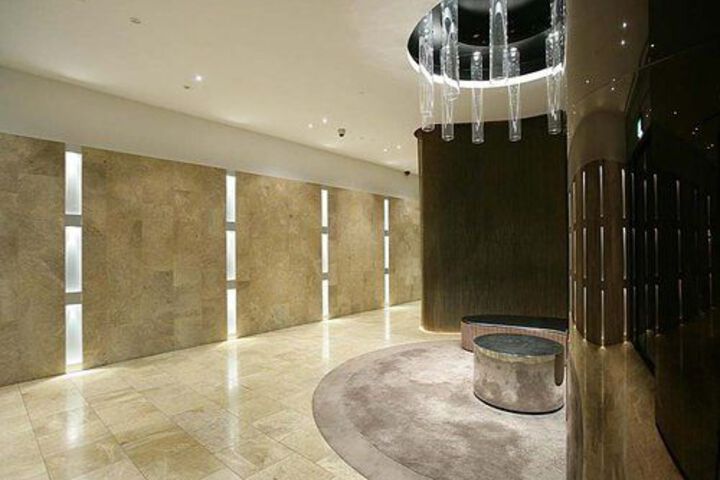 Ballroom/Hall 13 of 27