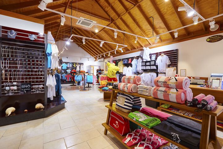 Gift Shop 83 of 136