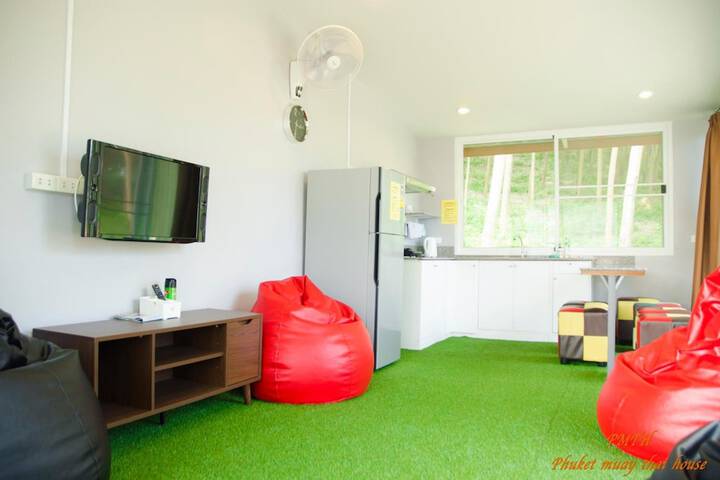 Room 30 of 62