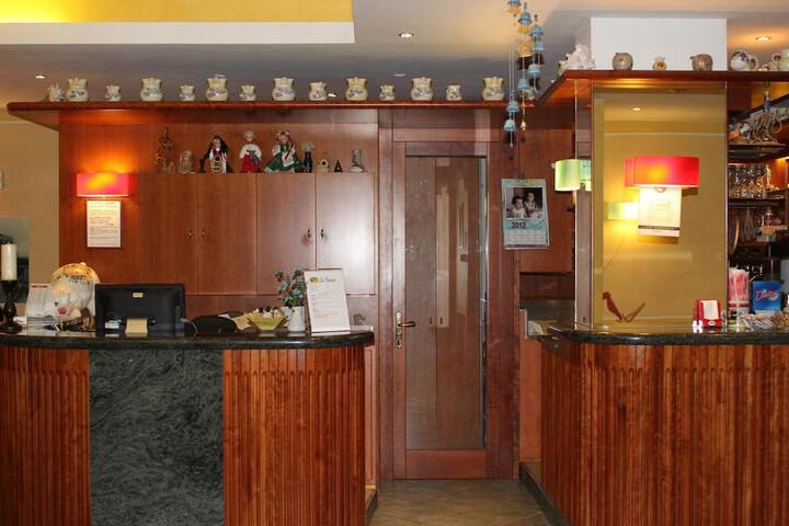Hotel Interior 6 of 51