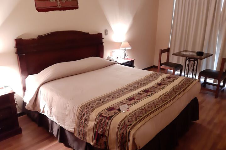 Room 6 of 39