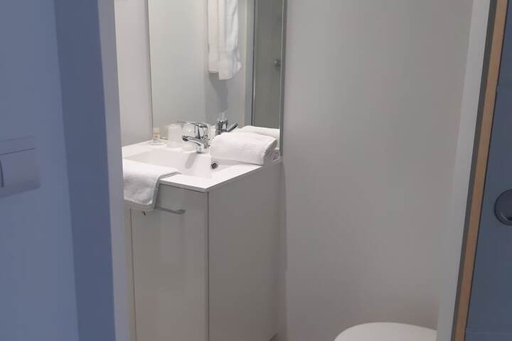 Room 26 of 31