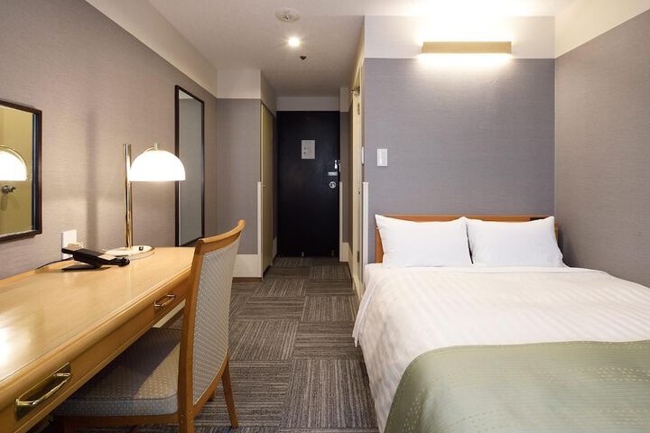 Room 11 of 134