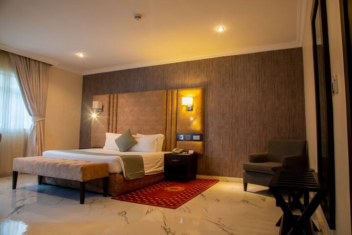Room 18 of 54