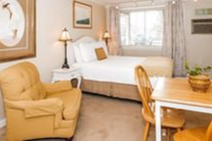 Room 40 of 111