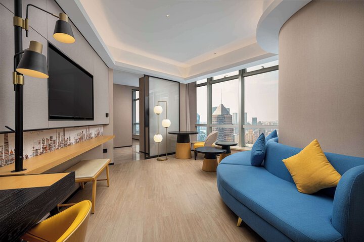 Room 35 of 67