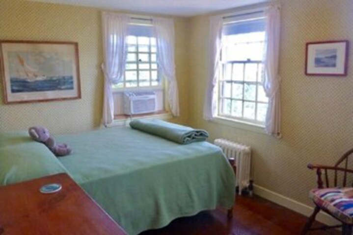 Room 31 of 34