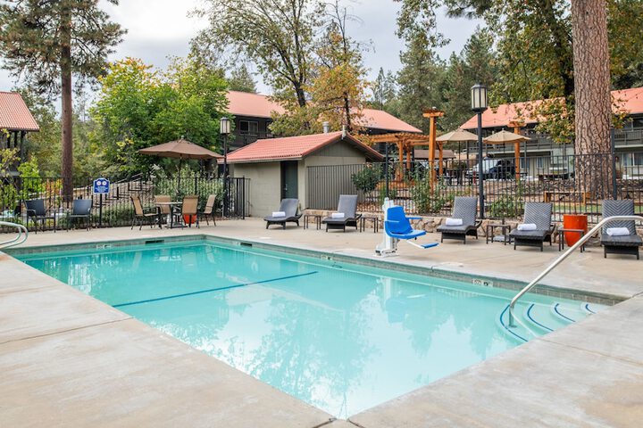 Pool 22 of 50