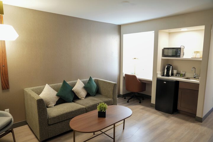 Room amenity