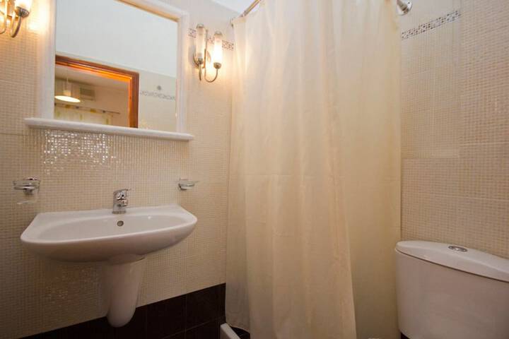 Clean Restrooms