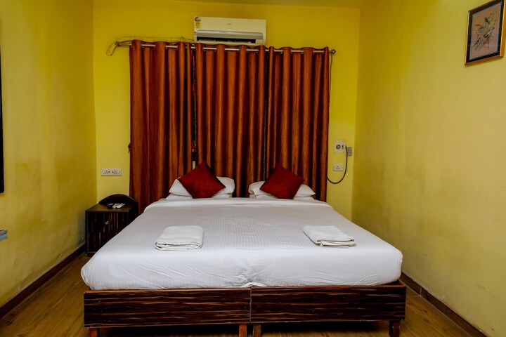 Room 12 of 60