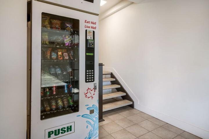 Vending machine