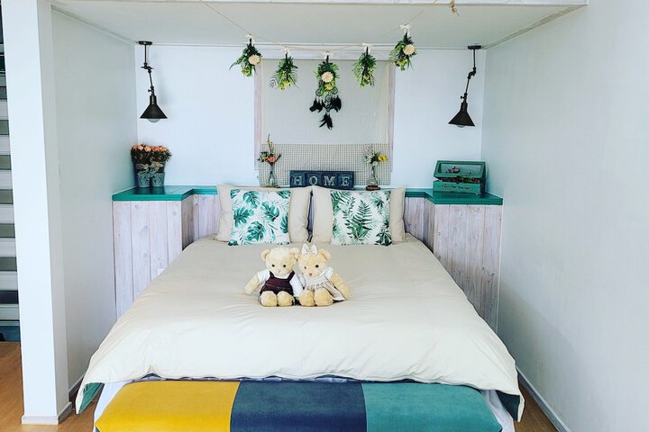 Room 11 of 53