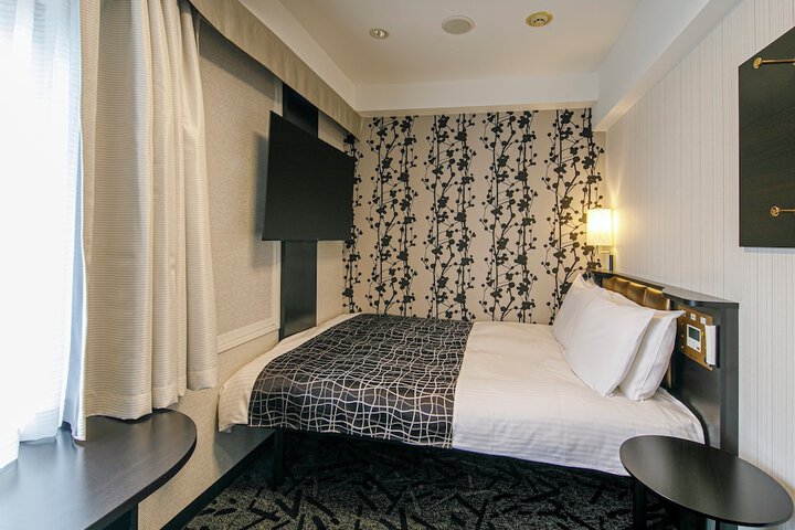 Room 16 of 41