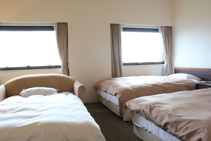 Room 14 of 47