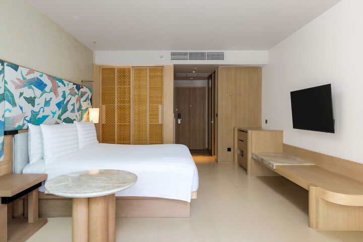 Room 16 of 291