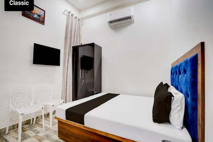 Room 45 of 57